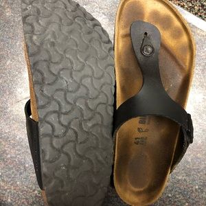 Birkenstock Shoes - Gizeh Black Birkenstock Birkenstock Shoes - Gizeh Black Birkenstock